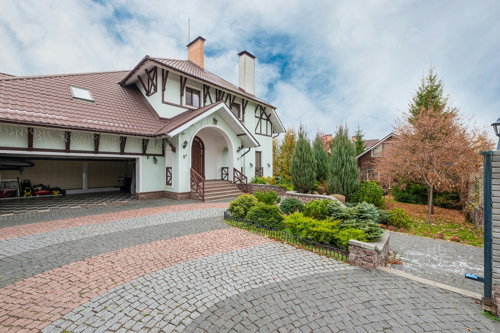 Paving Solutions - Photo 3